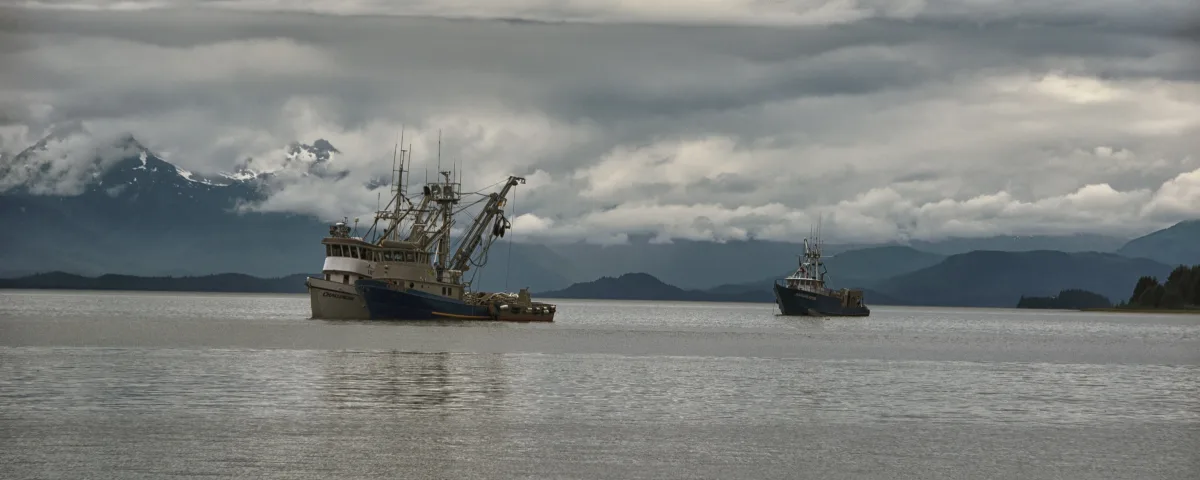 Alaska Salmon Season Dates by Fishery: A Crew Calendar (2026–2027)